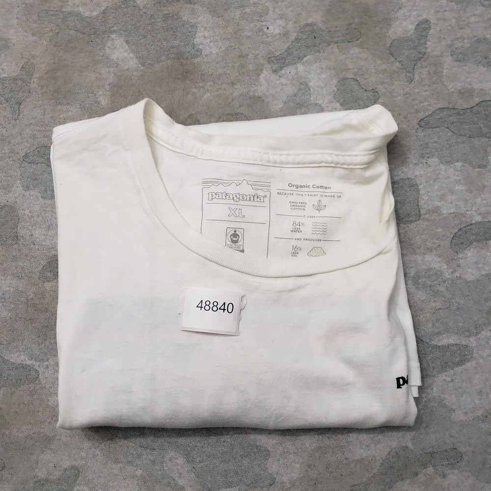 Patagonia Top Womens XL White Short Sleeve Outdoors Camp Trail Hiking - Picture 9 of 11